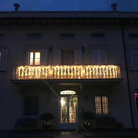 Del Papa Гостьовий будинок Лукка