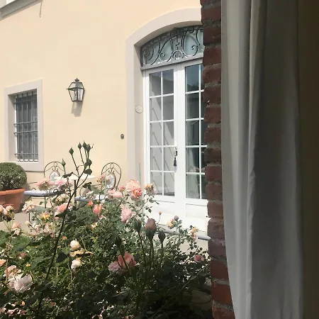 Del Papa Vendégház Lucca