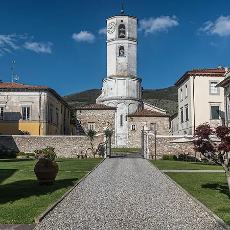 Del Papa Vendégház