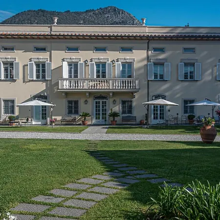 Del Papa Vendégház Lucca