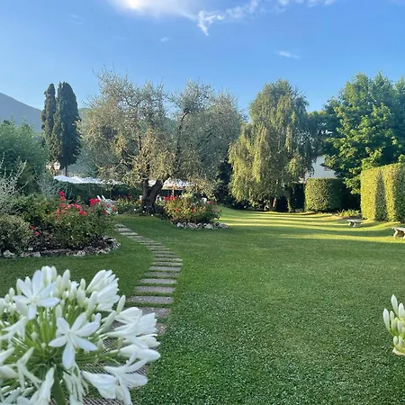 Del Papa Vendégház Lucca