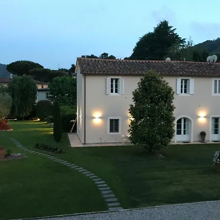 Vendégház Del Papa 2*